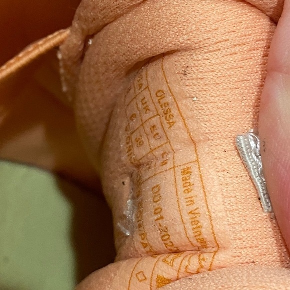 Vionic olessa cream off white grey orange mesh lace up sneakers size 8 - Picture 7 of 7